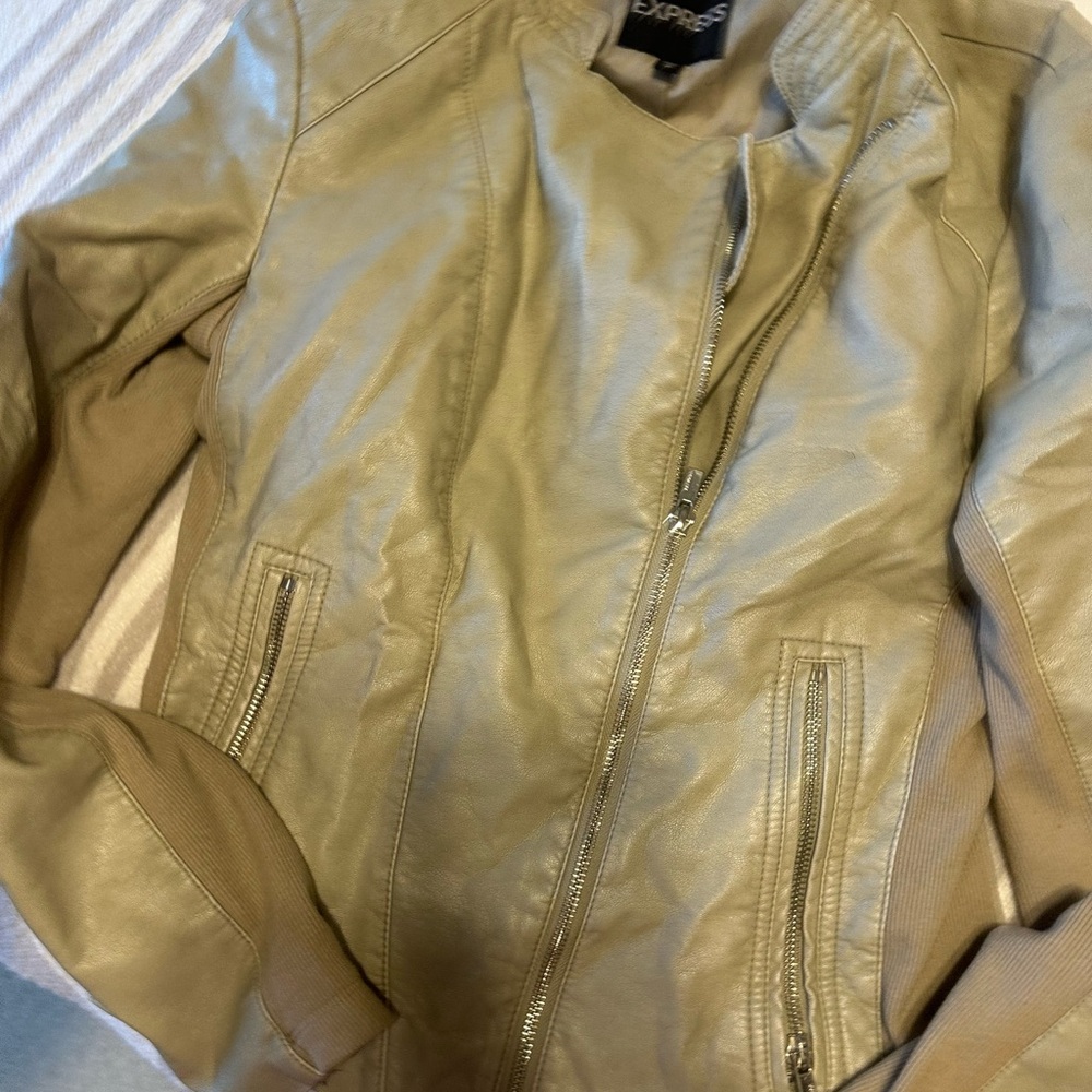 Express leather jacket. Beige tan
